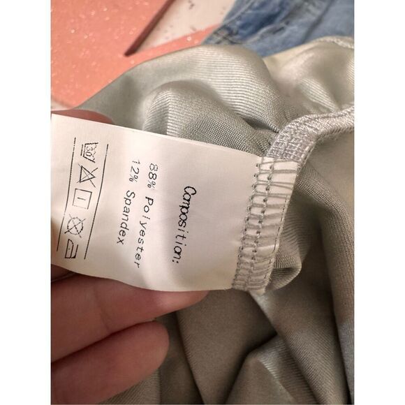 Silver blouse size XXL - Picture 7 of 7